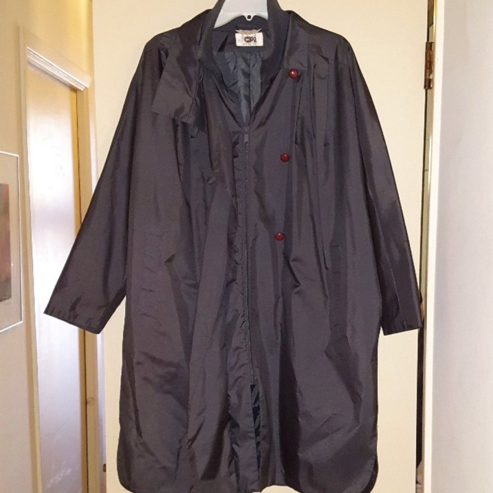 LAST CHANCE! Central Park Int'l grey raincoat